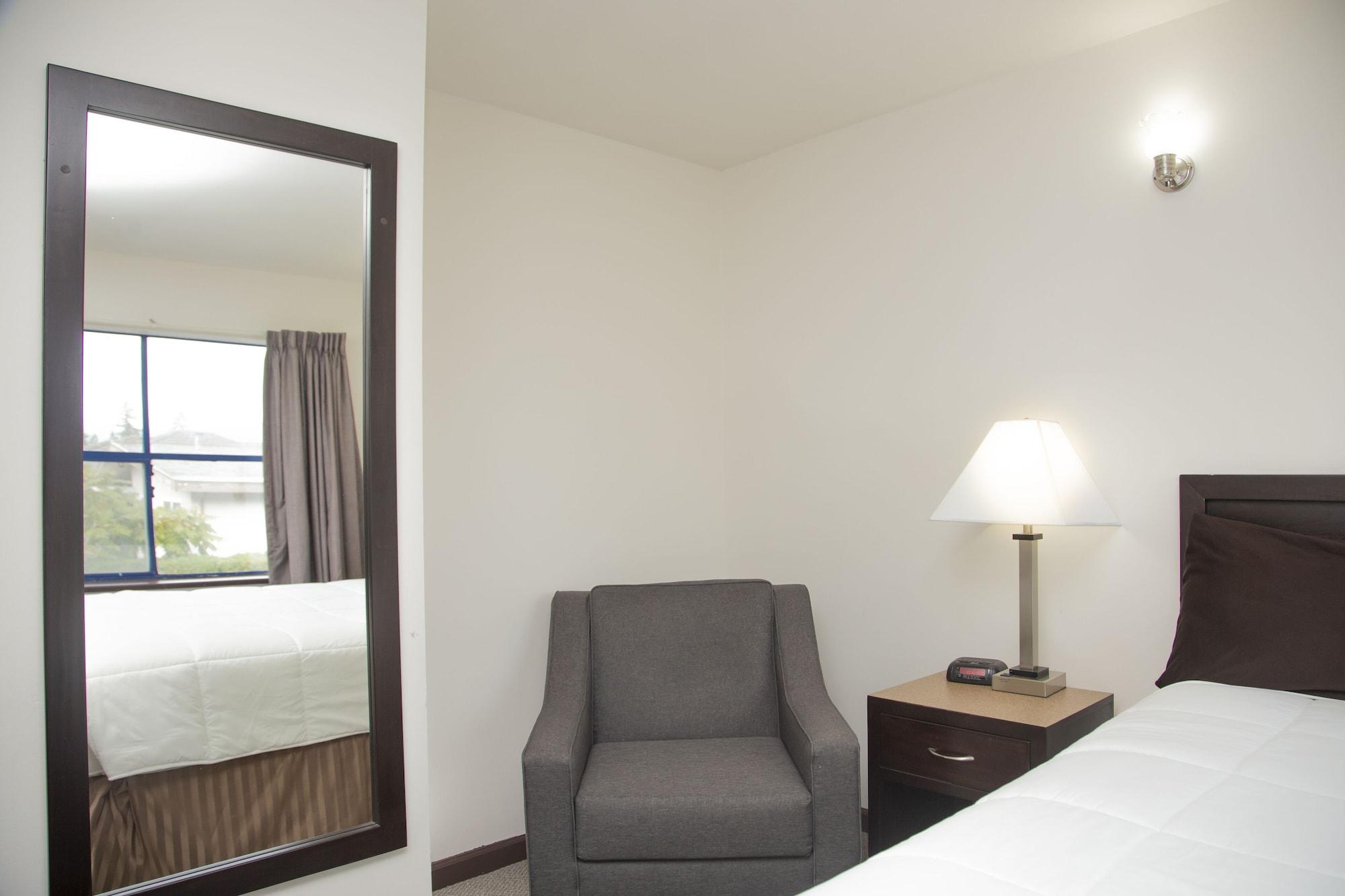 Happy Day Inn Burnaby Eksteriør billede